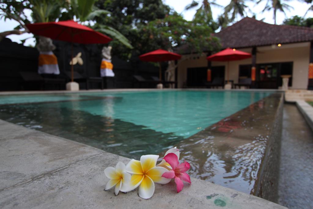 Hotel Melamun Lovina Exterior foto