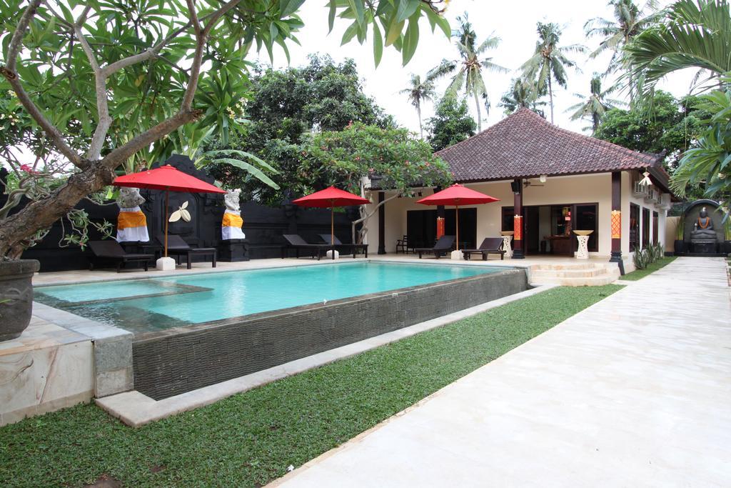 Hotel Melamun Lovina Exterior foto